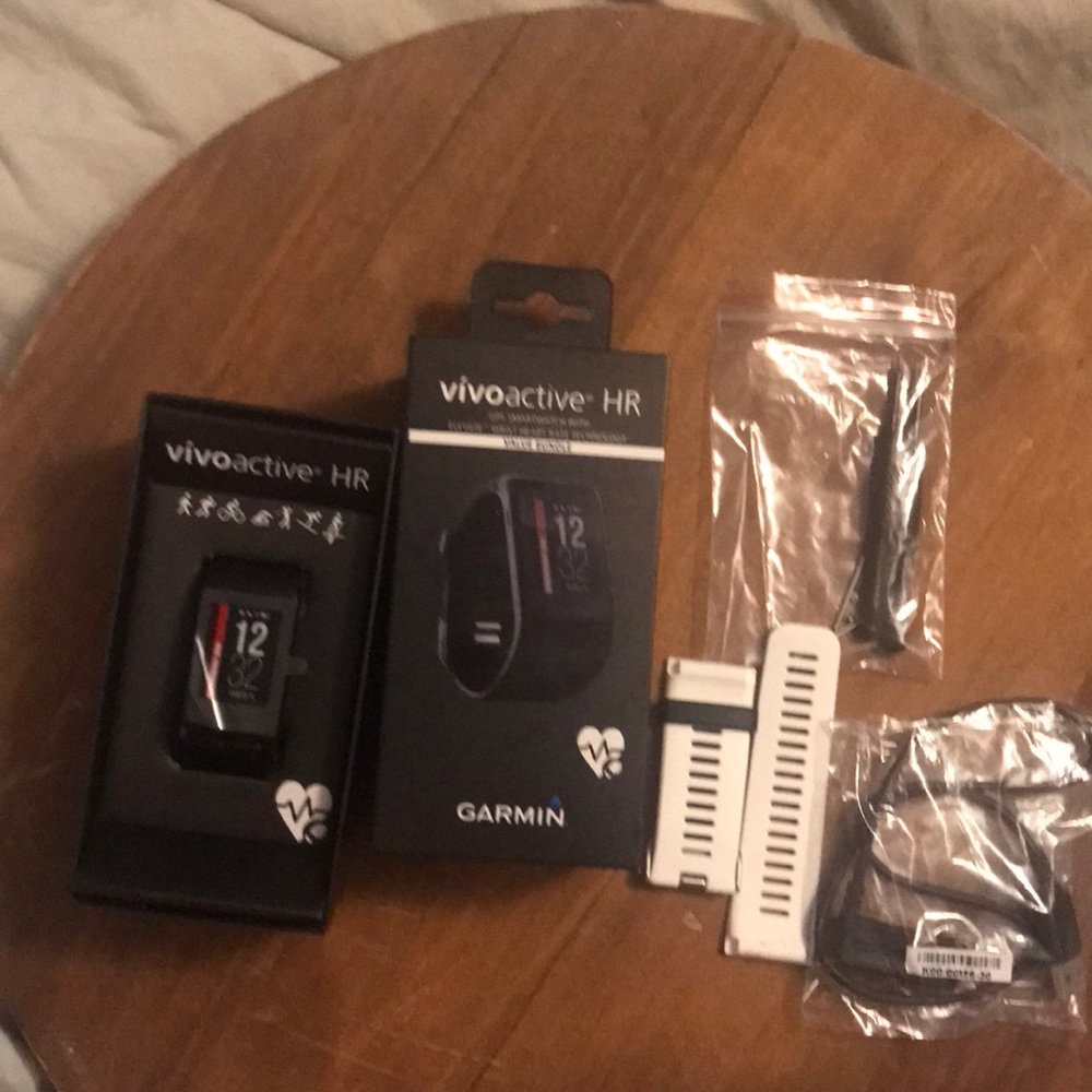 Men’s Vivoactive HR XL FIT. Brand new.